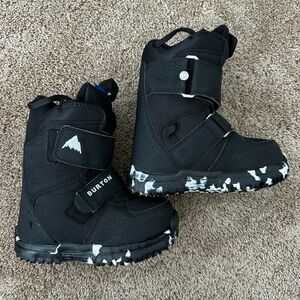 Burton snowboarding boots